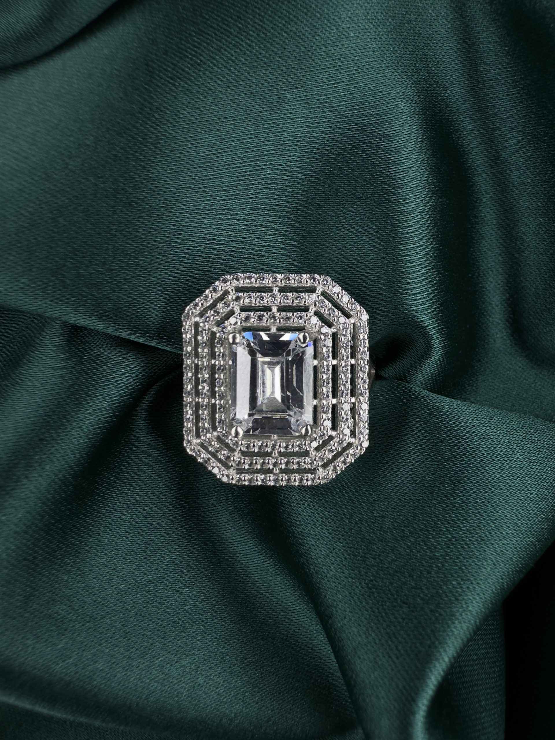 Sekizgen Halo Baget Zirkon Gümüş Yüzük